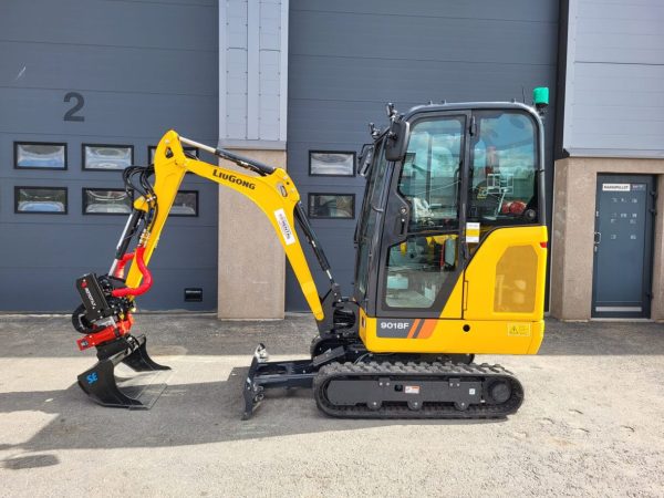 LiuGong kaivinkone 9018F