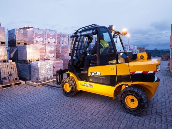 JCB teletrukki TLT35-26D 4X4 SV